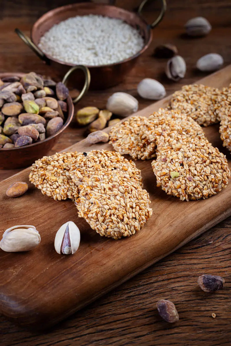 Sesame Crackers Pistachio - Snacklava® - Dar Baklava